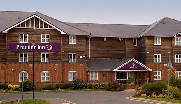 Premier Inn Isle Of Wight Newport  Esterno foto