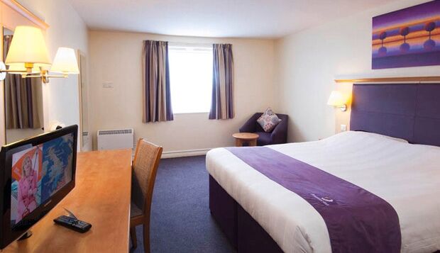 Premier Inn Isle Of Wight Newport  Esterno foto